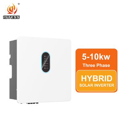 IP65 रेटेड थ्री-फेज इन्वर्टर 97.8% अधिकतम दक्षता और -10°C से 50°C वातावरण के लिए MPPT चार्जिंग मोड