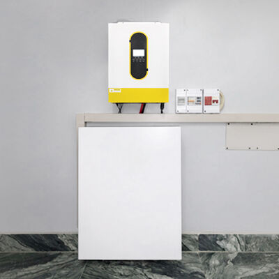 Single Phase Off Grid Solar Inverter 6.2kW 230V 500V PV Input Support Lithium Battery Comms